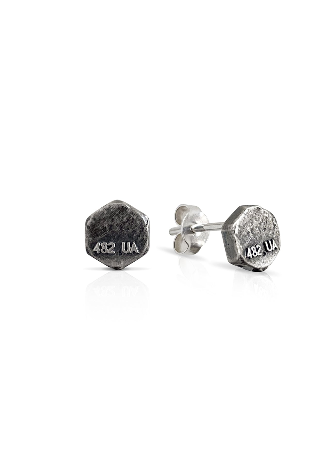 Screw Nut Stud Earring Handcrafted with meticulous attention to detail, these stud earrings feature high-quality ste