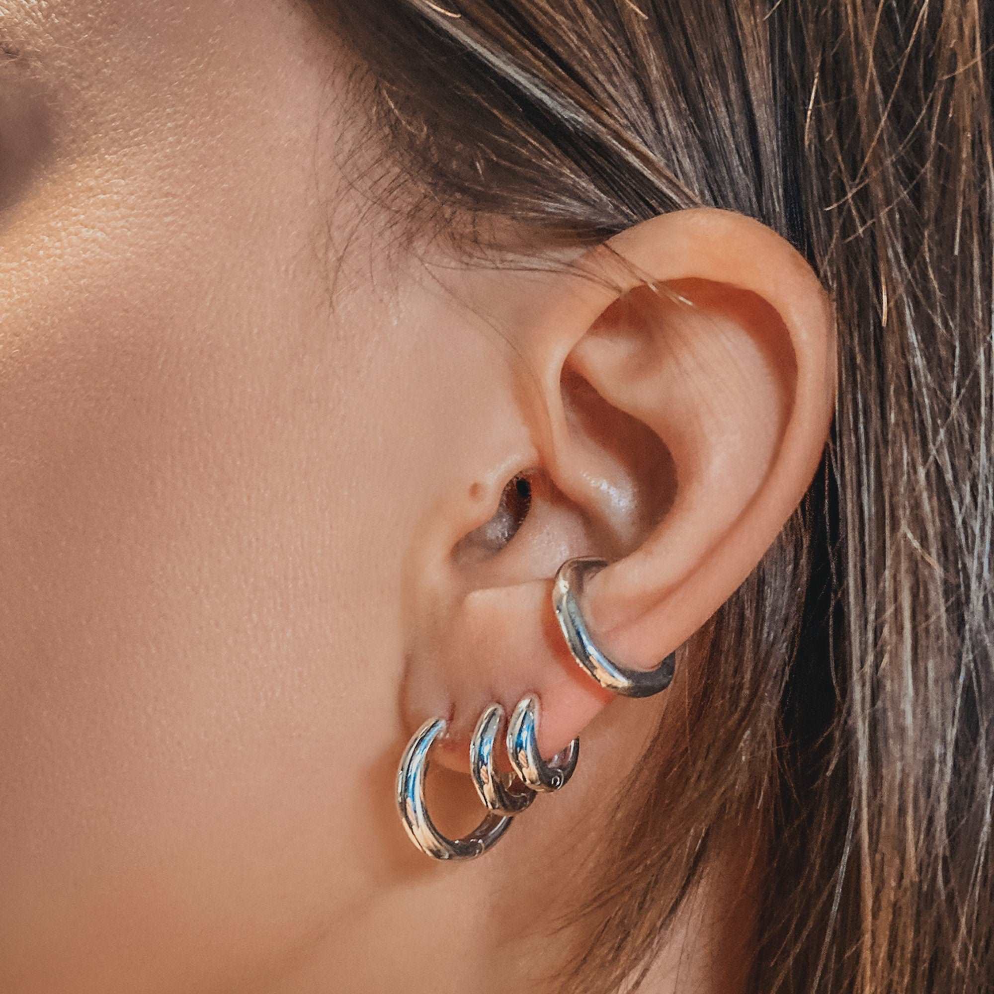 Simple sleeper earrings ideal for comfort and effortless style.