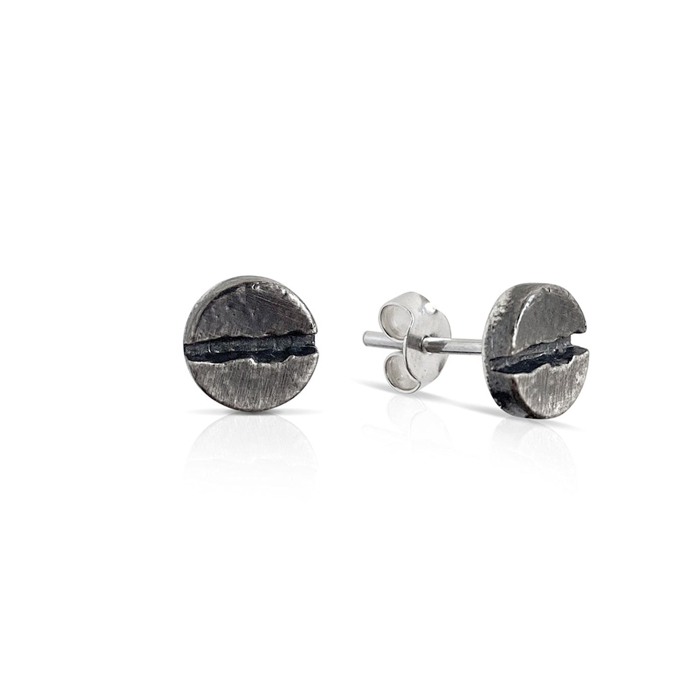 Handmade silver stud earrings with a unique design, exquisite details, add elegance and charm to any look.

Material: Silver 925, black patina