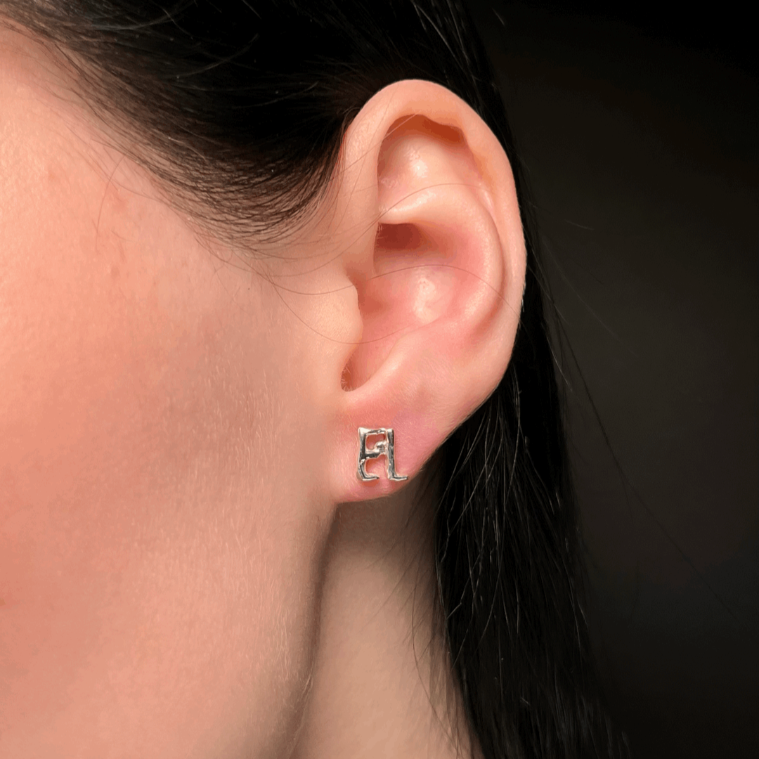 FEEL Earring Elegant handmade earrings in sterling silver, designed to enhance any look.