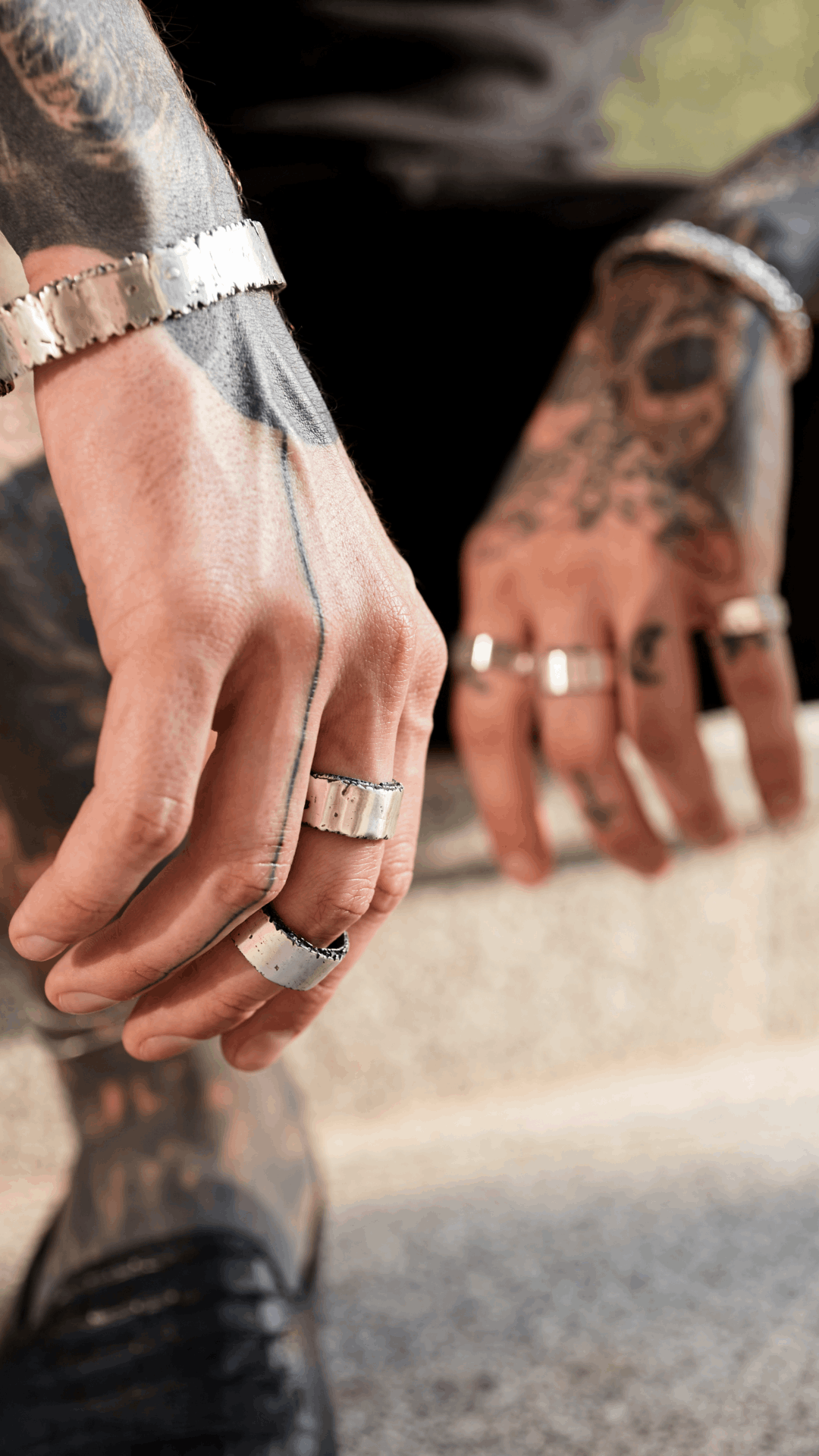 Stylish textured men’s ring made from high-quality sterling silver.